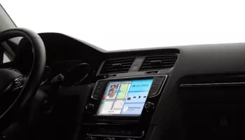 Tesla CarPlay