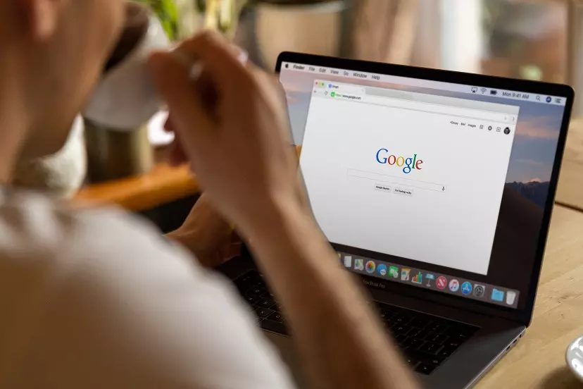 Google снижает цену