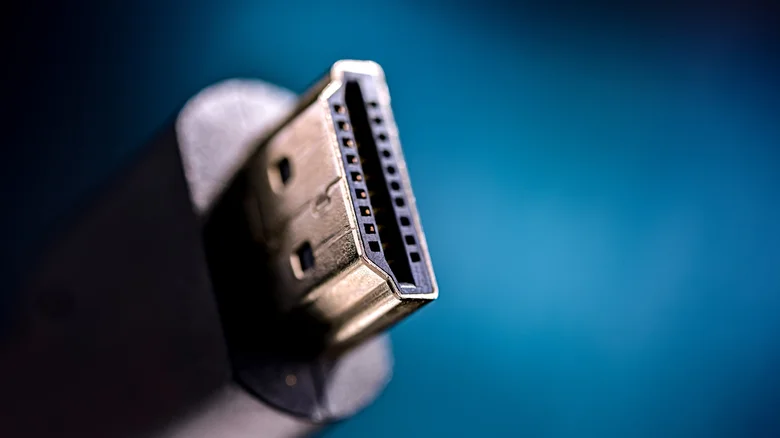 HDMI 2.0 или 2.1
