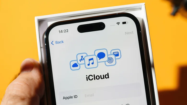 компания Apple устранила уязвимость