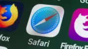 Функция Private Relay от Apple