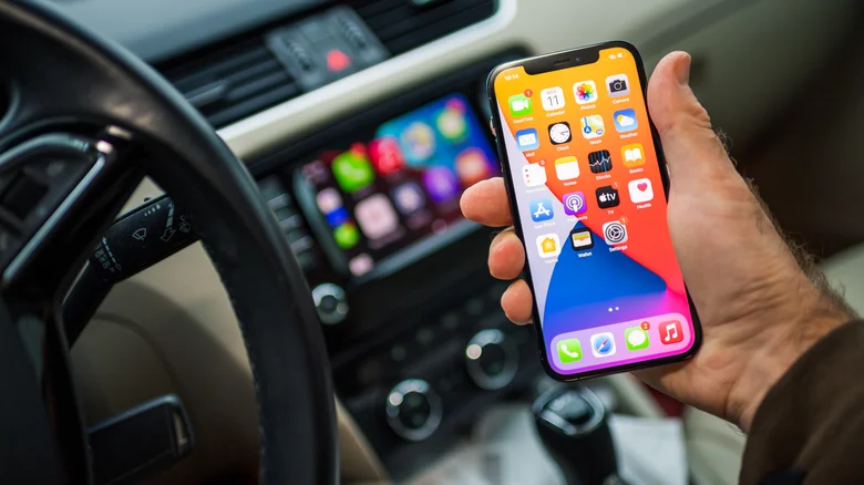 Как добавлять и настраивать виджеты CarPlay